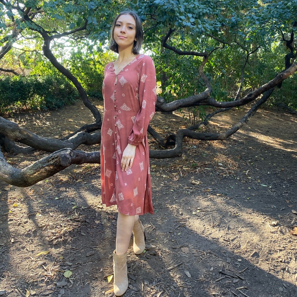 Women’s Long Sleeve Midi Dress